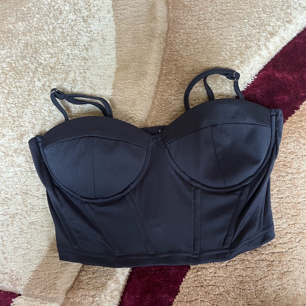 Black corset crop top